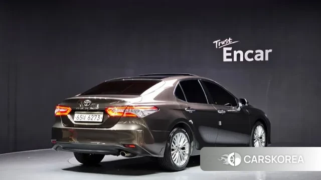 Toyota Camry (XV70) id 3308290 из Кореи 12