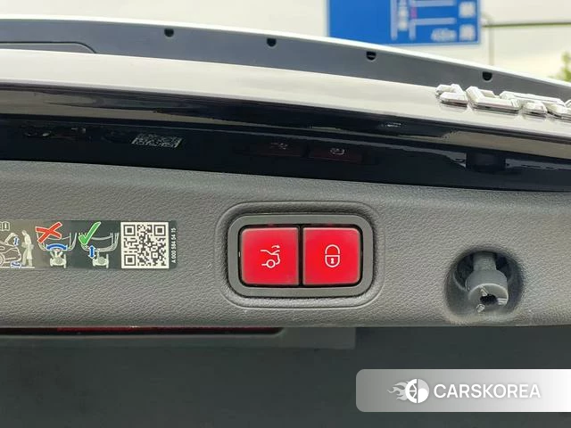 Mercedes-Benz E-class id 4341715 из Китая 9