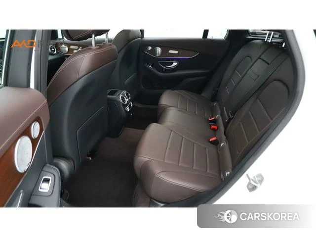 Mercedes-Benz GLC 2021 Белый из Китая, фото 2