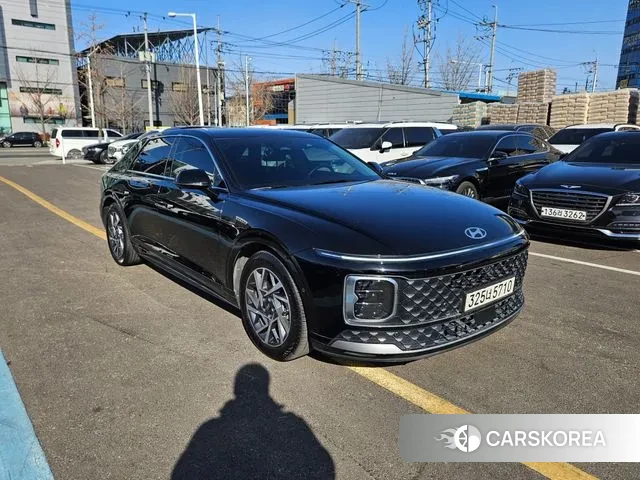 Hyundai Grandeur (GN7) id 3619442 из Кореи 12