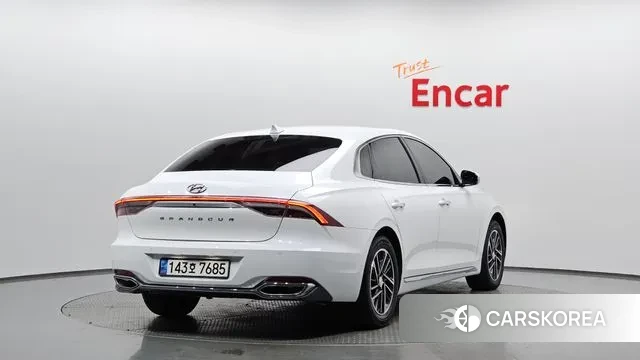 Hyundai The New Grandeur IG id 3453471 из Кореи 12