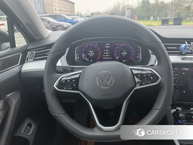Volkswagen Magotan id 4263856 из Китая 8