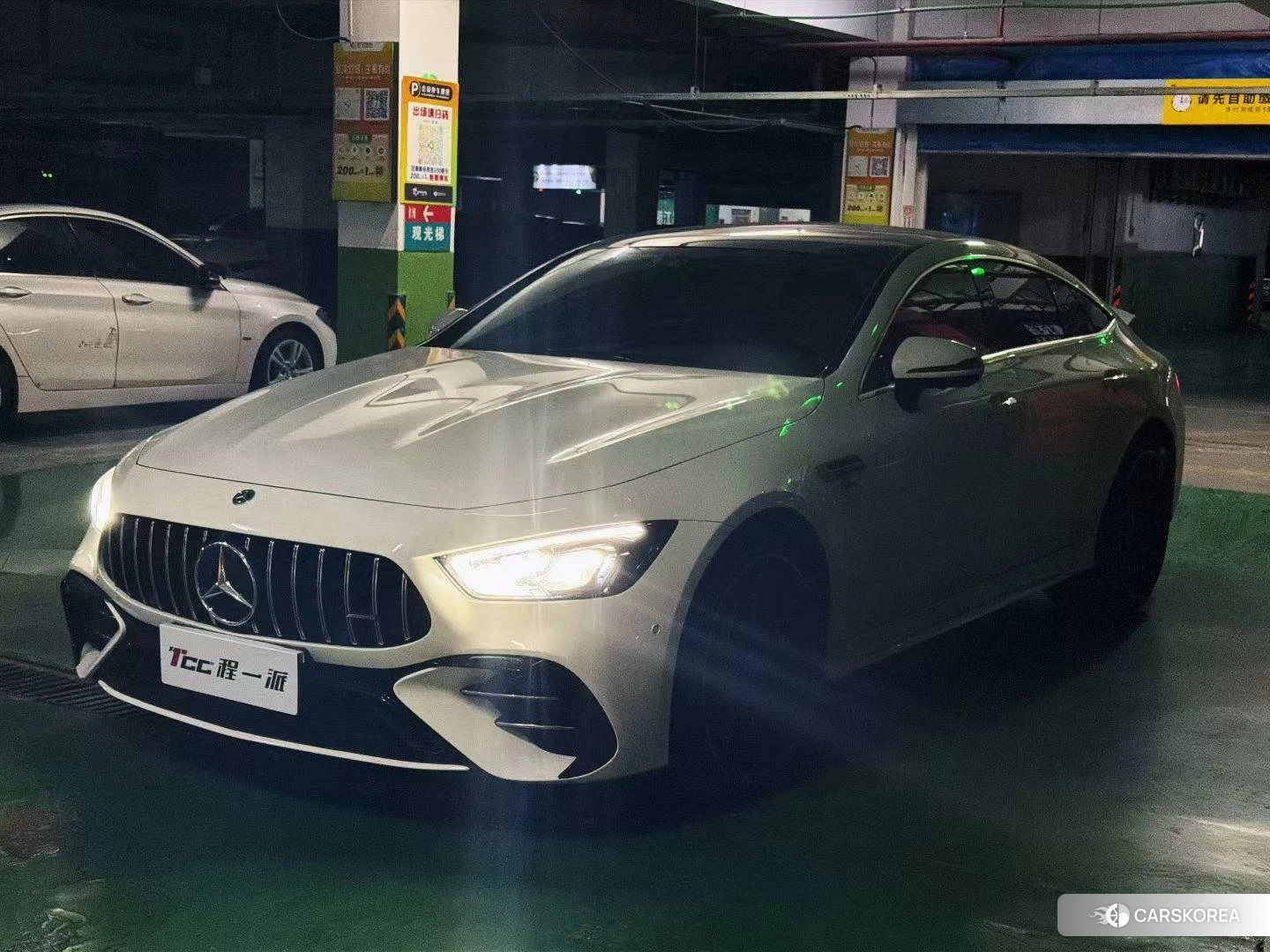 Mercedes-Benz AMG GT 2021 Белый из Китая, фото 3