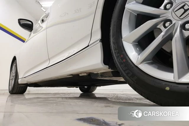Honda Accord id 3825551 из Китая 9