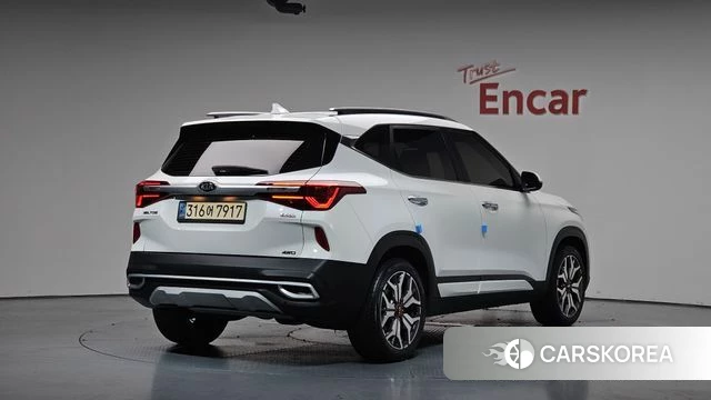 Kia Seltos id 4535337 из Кореи 12