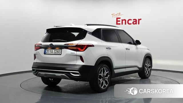 Kia Seltos id 4586369 из Кореи 12