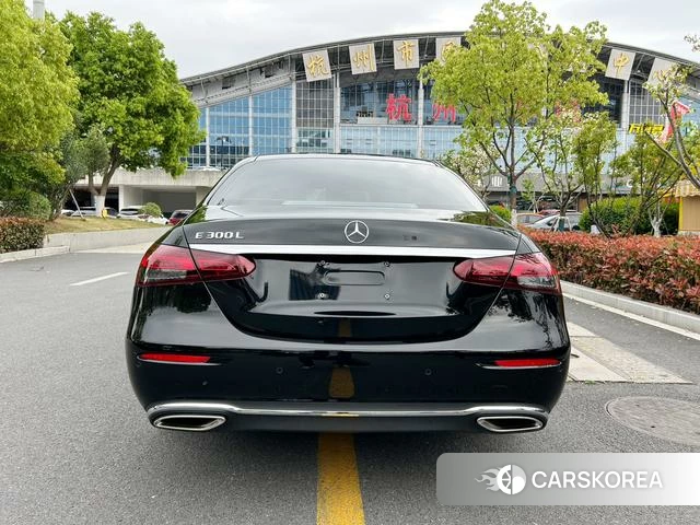 Mercedes-Benz E-class id 4328646 из Китая 7