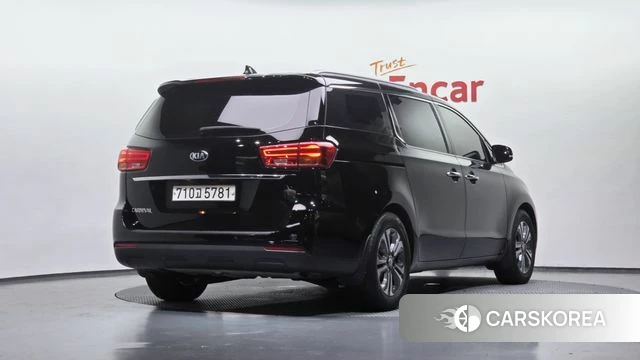 Kia The New Carnival id 4331134 из Кореи 12