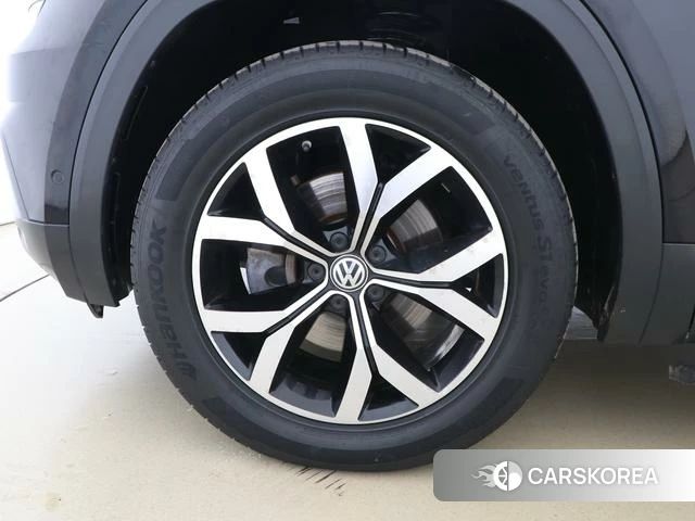 Volkswagen Tourang id 4263857 из Китая 7