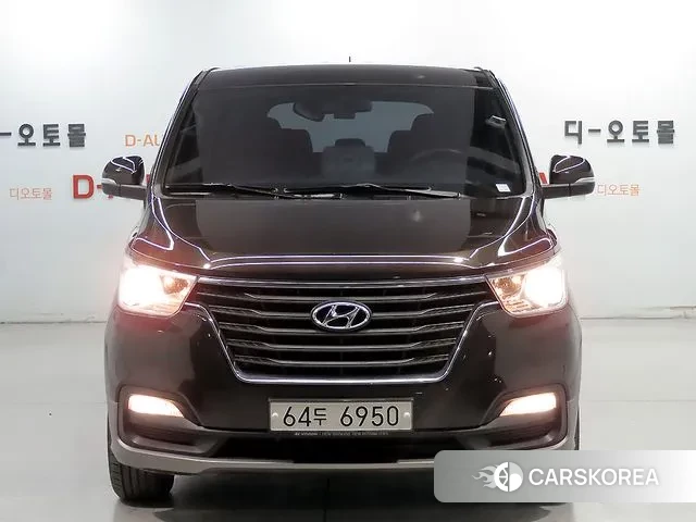 Hyundai The New Grand Starex id 3692702 из Кореи 12