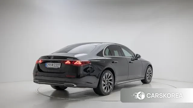 Mercedes-Benz E-Class W214 id 3590647 из Кореи 12