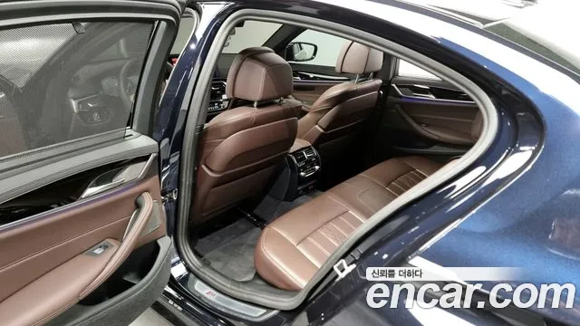 BMW 5 Series (G30) id 2702954 из Кореи 12