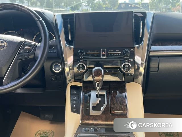 Toyota Elfa id 4298240 из Китая 8