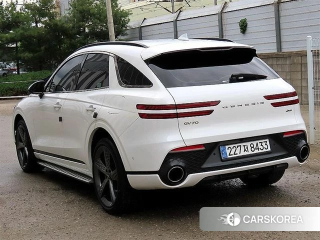 Genesis GV70 id 4303968 из Кореи 12