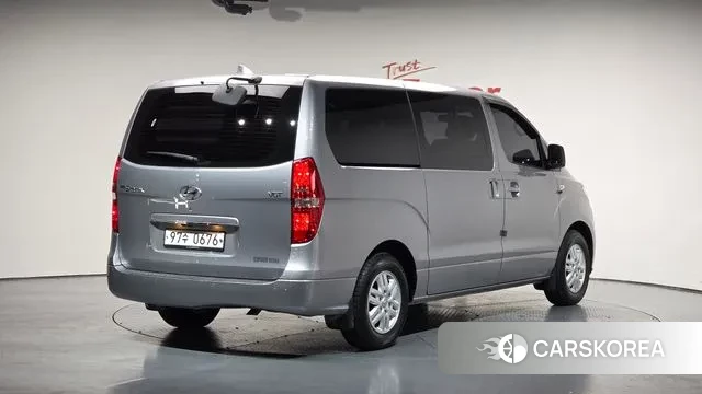 Hyundai The New Grand Starex id 3379965 из Кореи 12