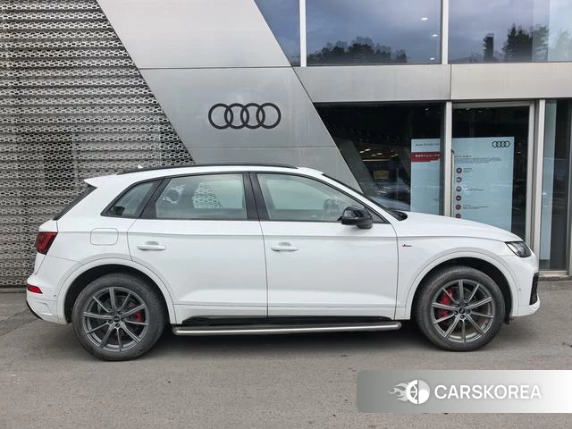 Audi Q5L id 4253385 из Китая 7