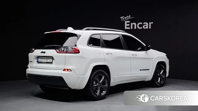 Jeep Cherokee (KL) id 3513892 из Кореи 12