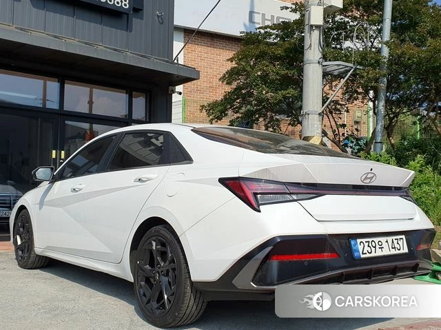 Hyundai The New Avante (CN7) 2023 Белый из Кореи, фото 5
