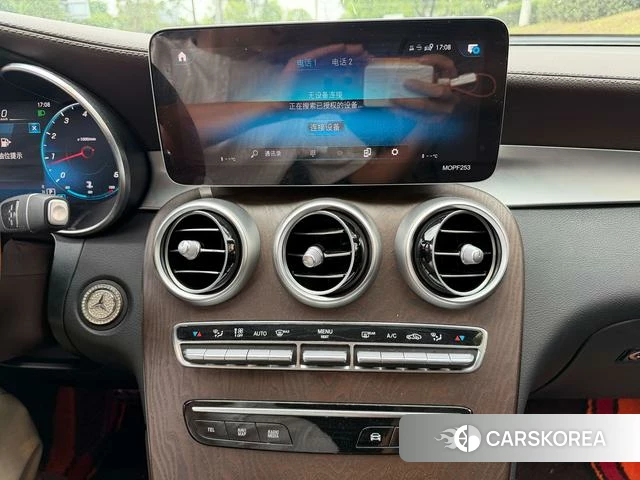 Mercedes-Benz GLC 2021 Белый из Китая, фото 5