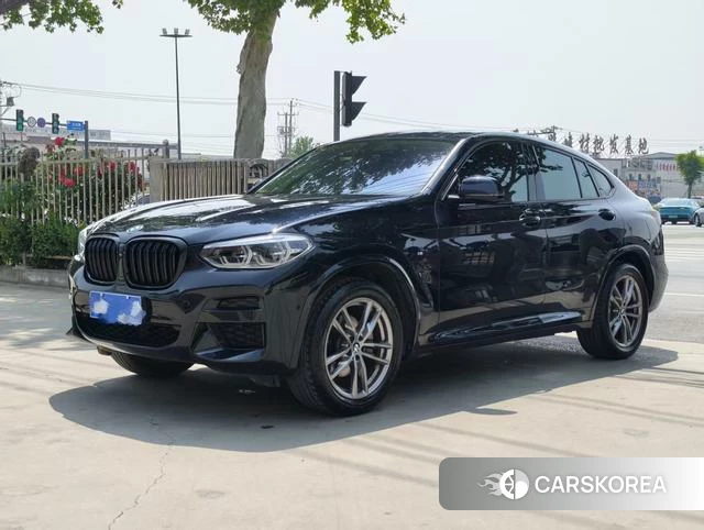 BMW X4 2021 Черный из Китая, фото 2