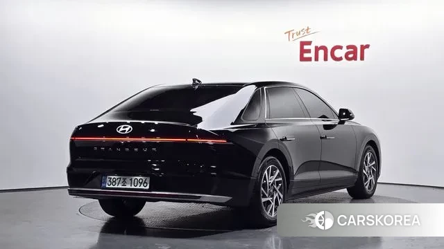 Hyundai Grandeur (GN7) id 3670500 из Кореи 12