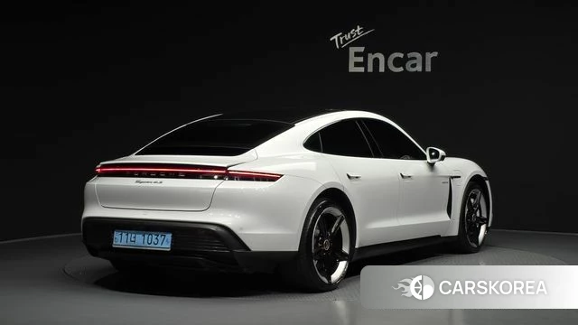 Porsche Taycan id 4382878 из Кореи 12