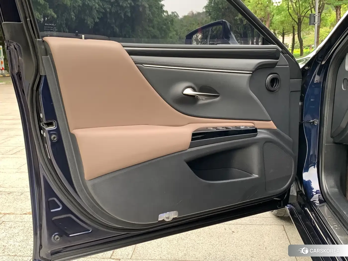 Lexus ES id 4629735 из Китая 8