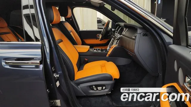 Rolls-Royce Cullinan id 2563823 из Кореи 12