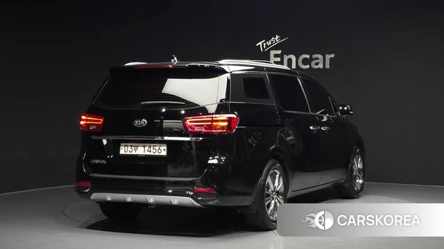 Kia The New Carnival id 4233089 из Кореи 12