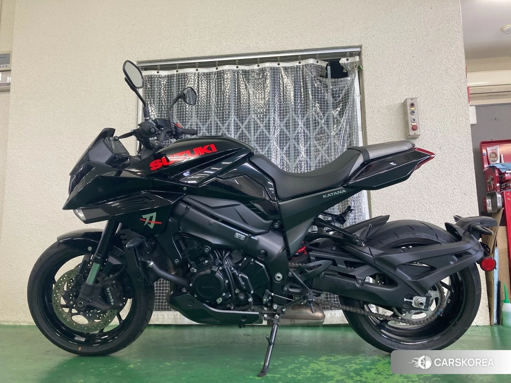 Проданный Suzuki GSX-S1000S Katana 2019 из Японии, фото 2