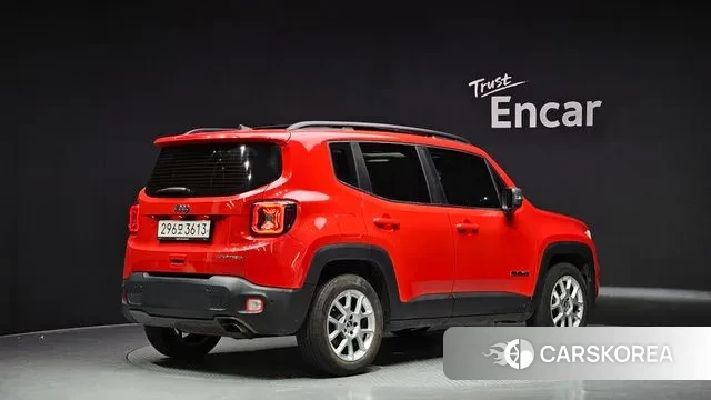 Jeep Renegade id 3044303 из Кореи 12