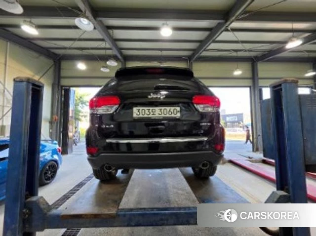 Jeep Grand Cherokee 2018 Черный из Кореи, фото 2