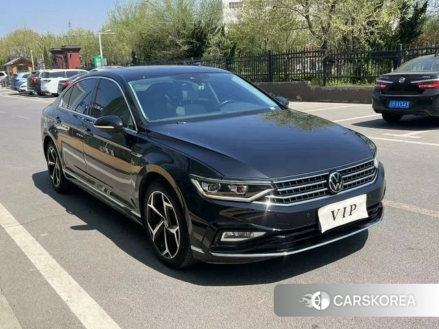 Volkswagen Magotan 2024 Черный из Китая, фото 2
