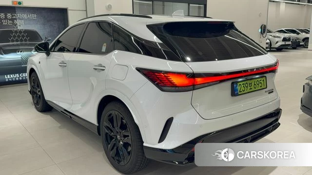 Lexus RX500h 5th generation 2025 Белый из Кореи, фото 6