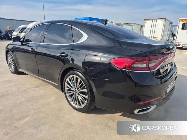 Hyundai Grandeur IG id 2336830 из Кореи 7