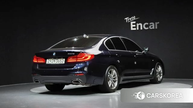 BMW 5 Series (G30) id 4520133 из Кореи 12