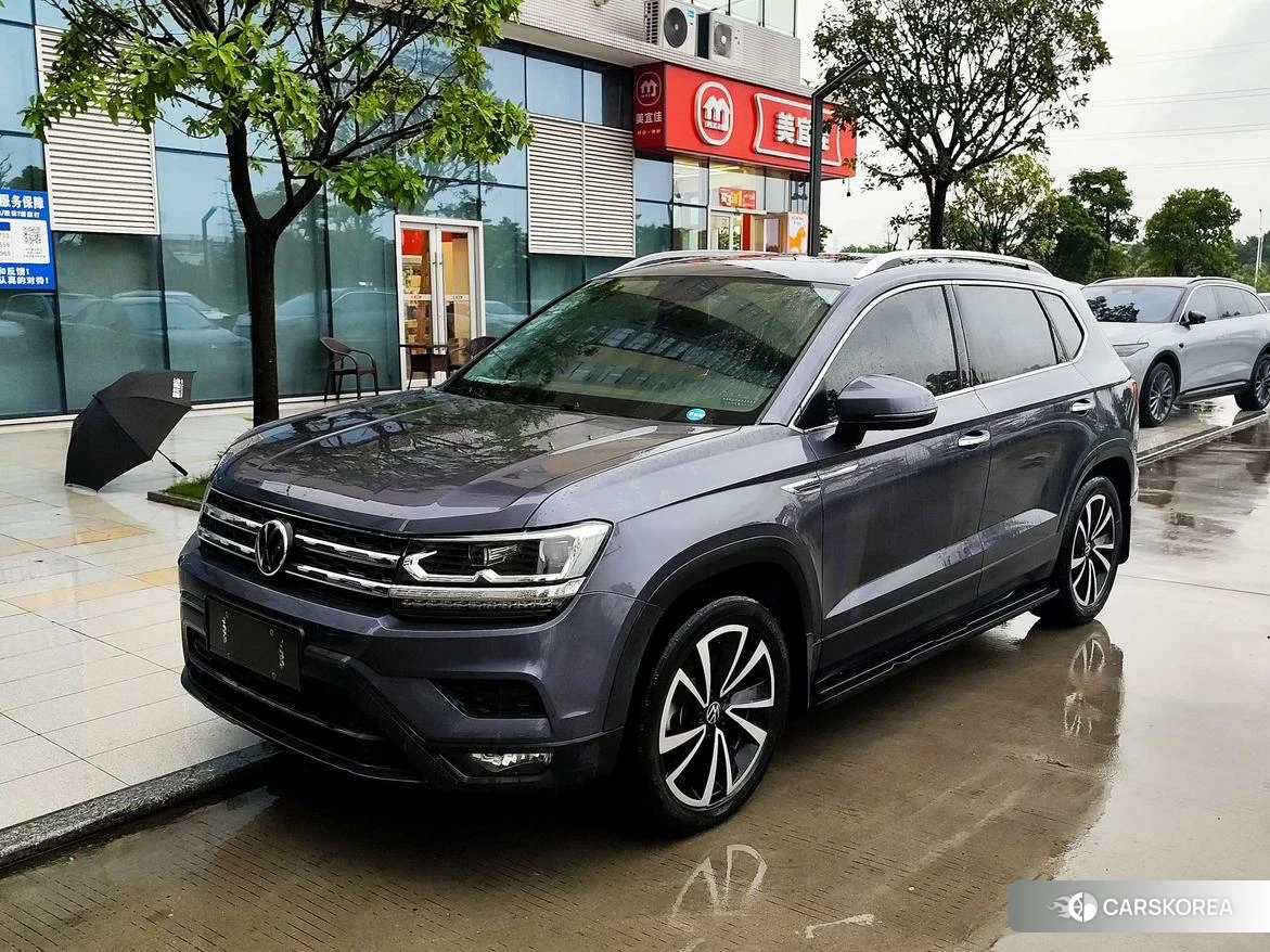 Volkswagen Tuyue 2020 Темно-серый из Китая, фото 2