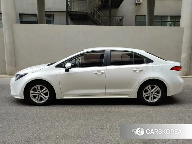 Toyota Lei Ling 2023 Белый из Китая, фото 2