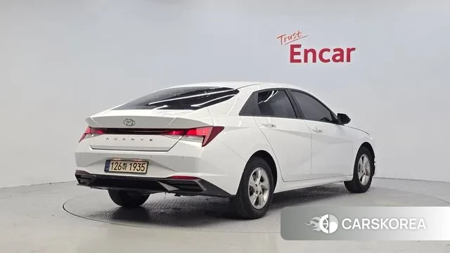 Hyundai Avante (CN7) id 3295808 из Кореи 12