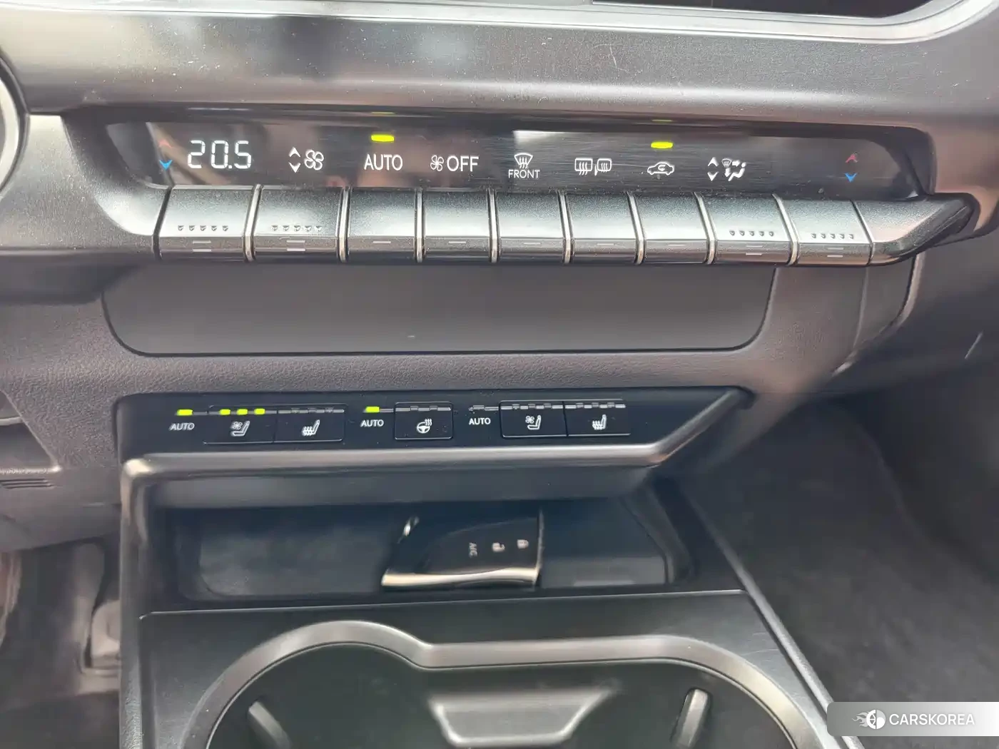 Lexus UX id 4664406 из Китая 10