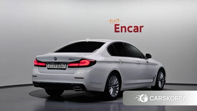 BMW 5 Series (G30) id 4586157 из Кореи 12