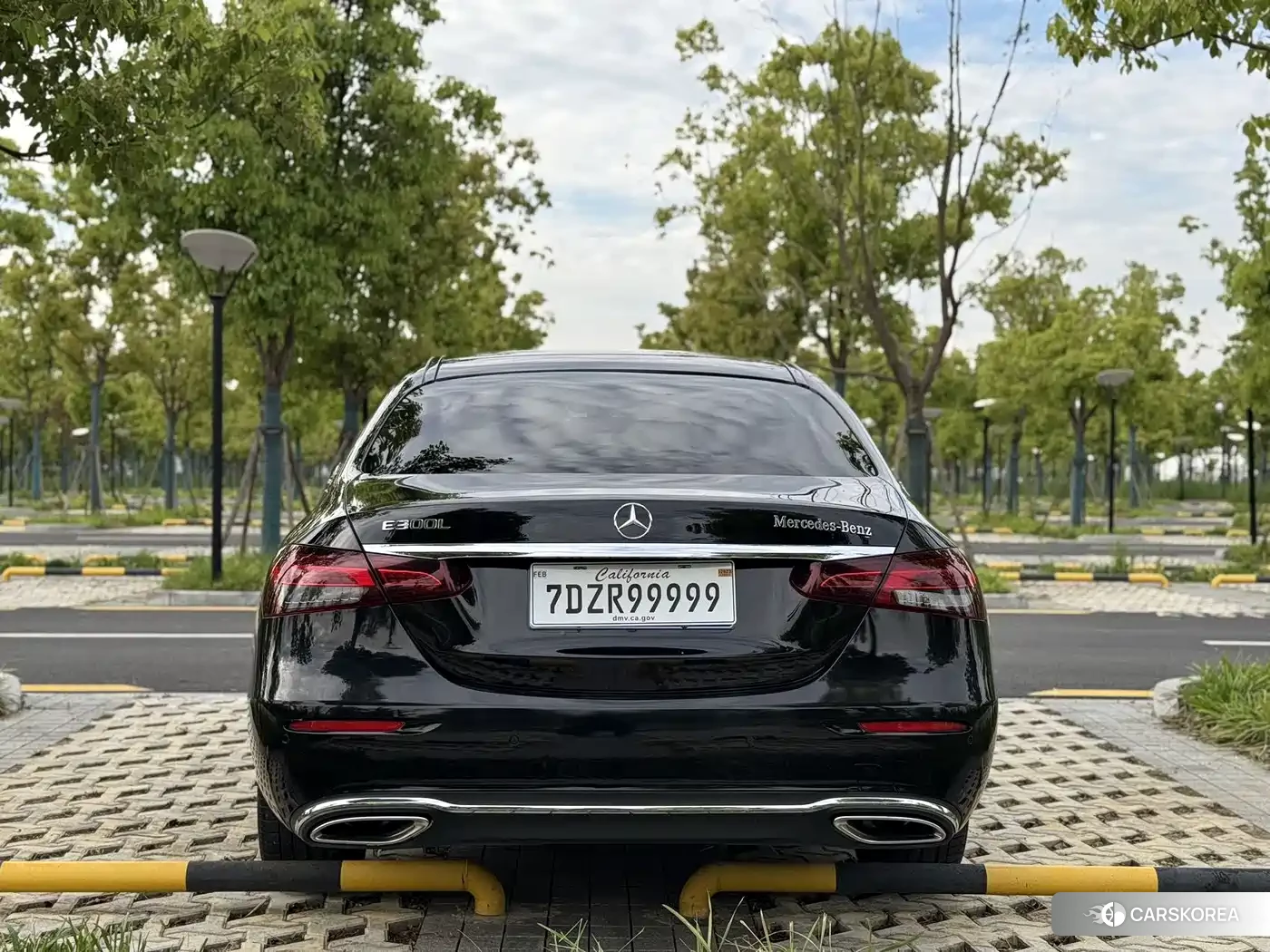 Mercedes-Benz E-Class 2023 Черный из Китая, фото 2
