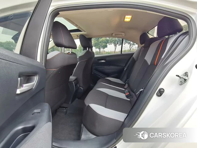 Toyota Corolla id 4257358 из Китая 12