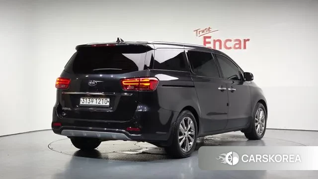 Kia The New Carnival id 3038960 из Кореи 12