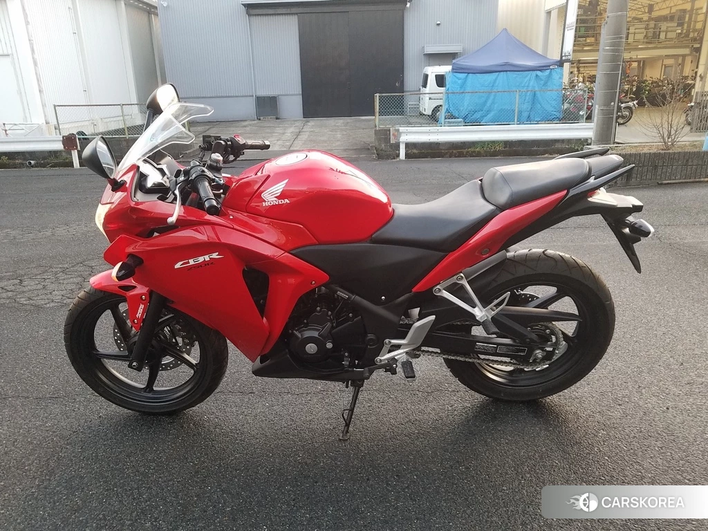 Проданный Honda CBR250R ABS 2013 из Японии, фото 2