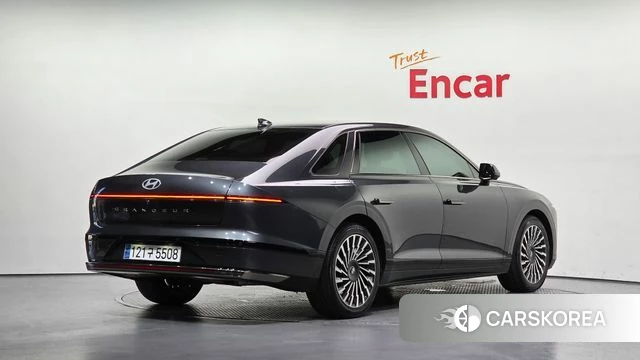 Hyundai Grandeur (GN7) id 4898160 из Кореи 12