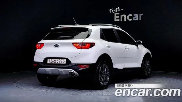 Kia Stonic id 2937429 из Кореи 12