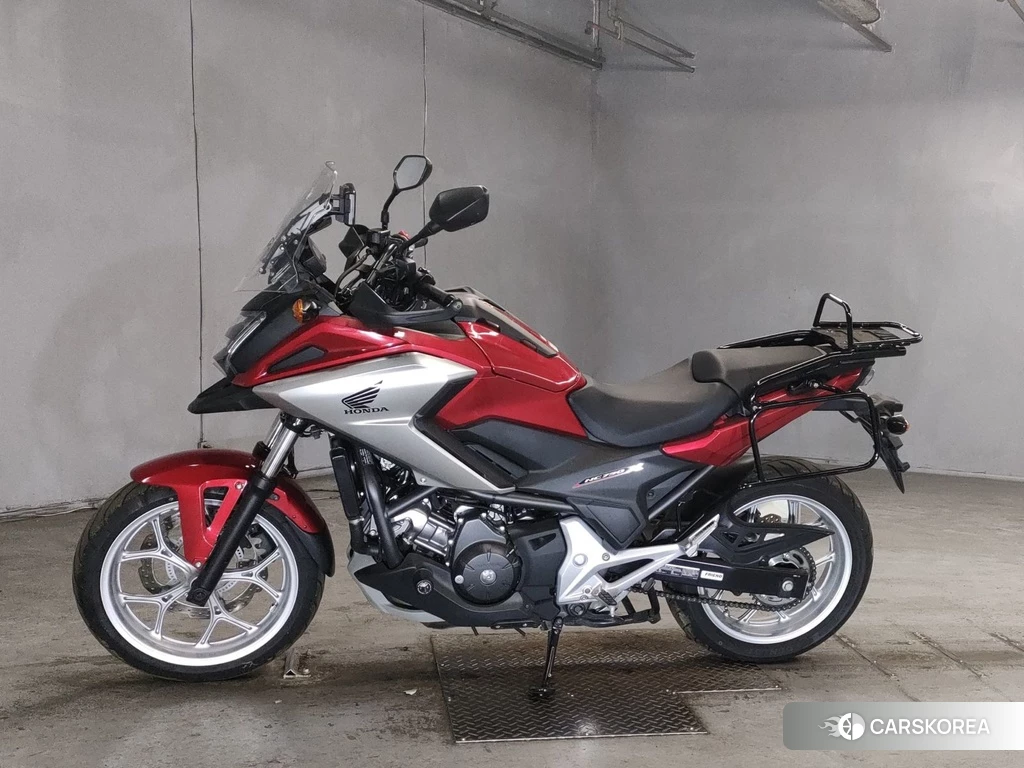 Проданный Honda NC750X DCT 2016 из Японии, фото 2