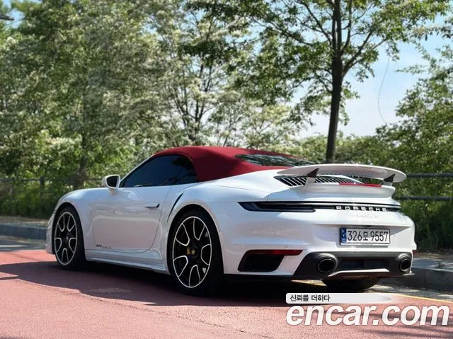 Porsche 911(992) id 2722338 из Кореи 7