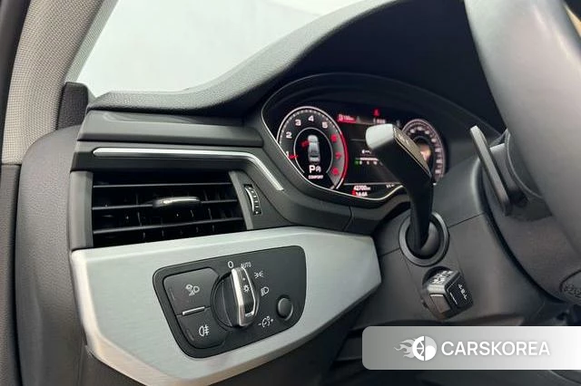 Audi A4L id 4278547 из Китая 8
